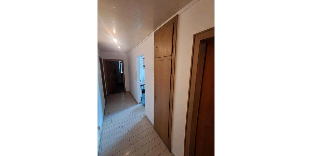 Etagenwohnung Backnang - 2 Zimmer, 50 m&sup2;, 800&euro; | Angebot:26254417