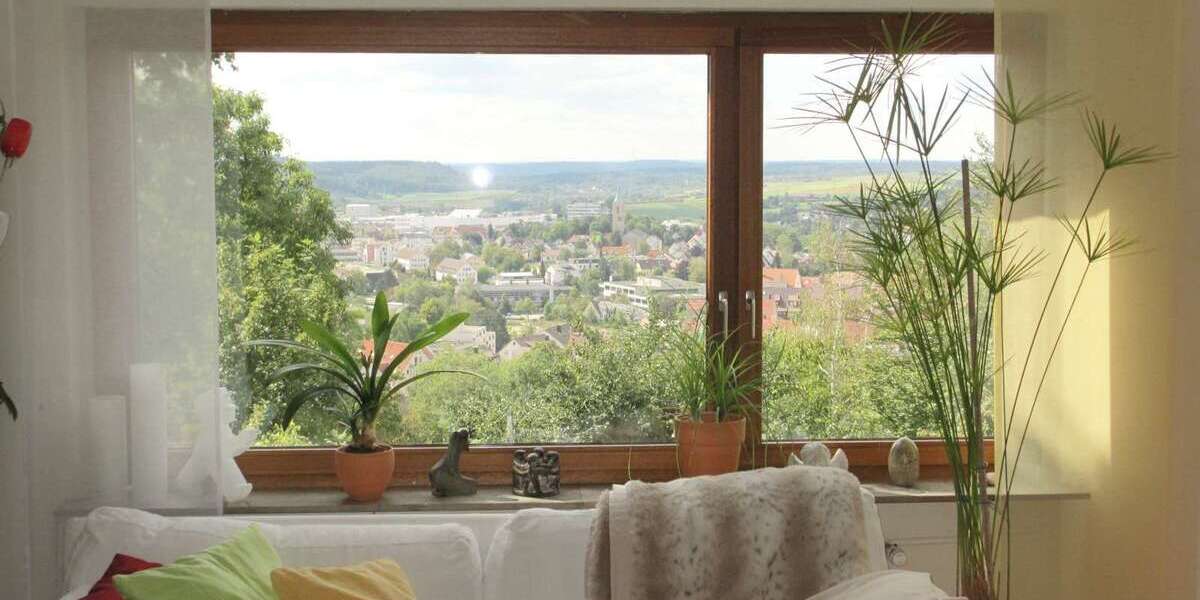Etagenwohnung Leonberg - 4 Zimmer, 104 m&sup2;, 1.290&euro; | Angebot:27303478