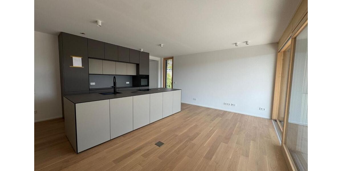 Etagenwohnung Esslingen am Neckar - 3 Zimmer, 110 m&sup2;, 2.325&euro; | Angebot:26727640