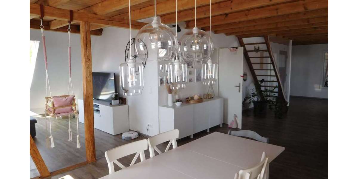 Etagenwohnung Weil im Schönbuch - 4 Zimmer, 135 m&sup2;, 1.200&euro; | Angebot:27322540