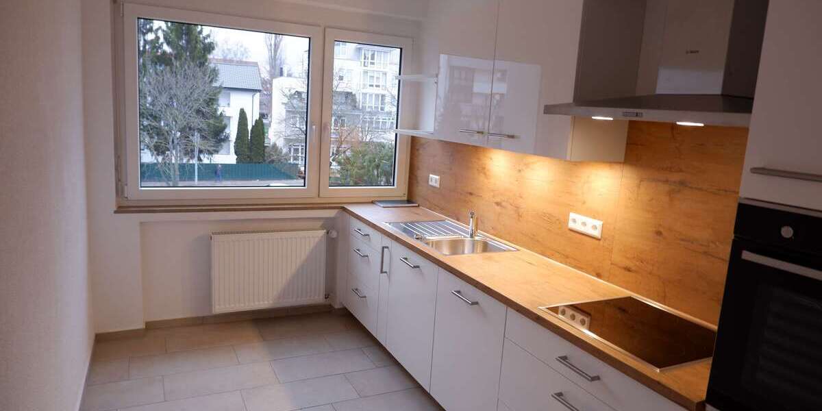 Etagenwohnung Sindelfingen Sindelfingen (Stadt) - 3 Zimmer, 86 m&sup2;, 1.200&euro; | Angebot:26300429