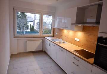 Wohnung Sindelfingen Sindelfingen (Stadt) - 3 Zimmer, 86 m&sup2;, 1.200&euro; | Angebot:26300429