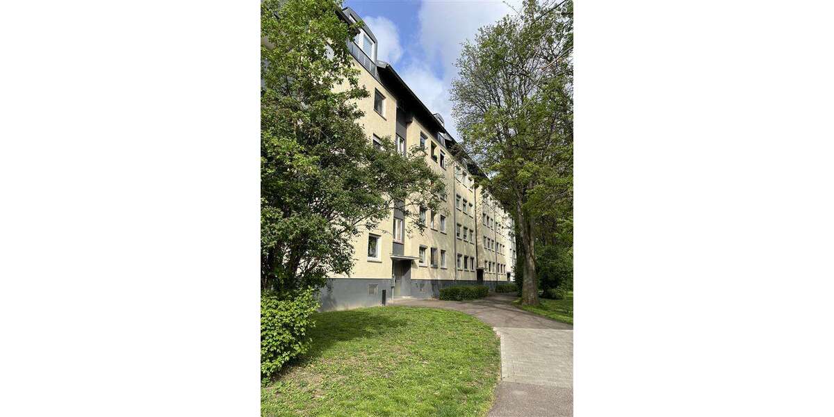 Etagenwohnung Stuttgart Bad Cannstatt - 4 Zimmer, 76 m&sup2;, 765&euro; | Angebot:27204106