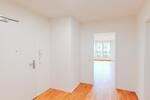 Etagenwohnung Stuttgart - 2 Zimmer, 95 m&sup2;, 1.570&euro; | Angebot:26177018