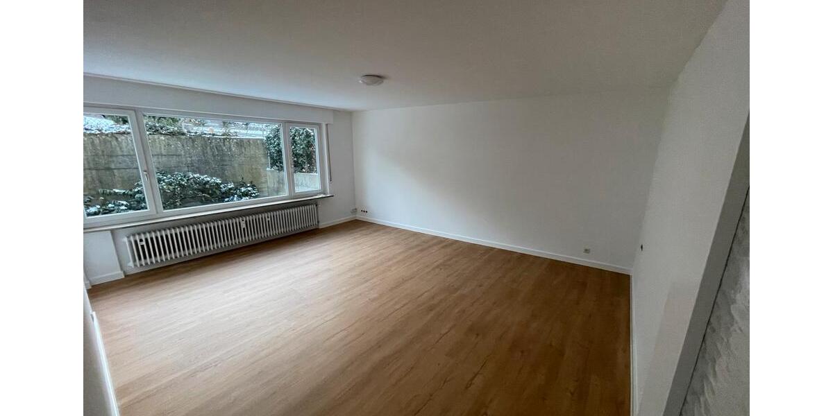 Erdgeschoßwohnung Stuttgart Botnang - 2 Zimmer, 65 m&sup2;, 1.205&euro; | Angebot:26448455