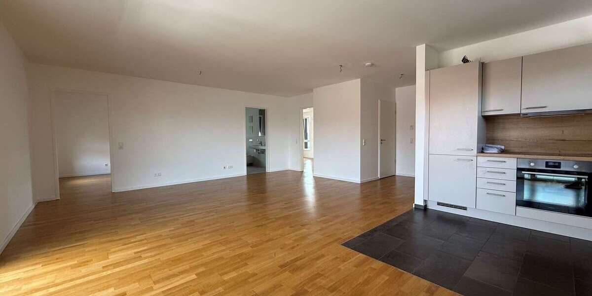 Etagenwohnung Kornwestheim - 3 Zimmer, 94 m&sup2;, 1.490&euro; | Angebot:27250160