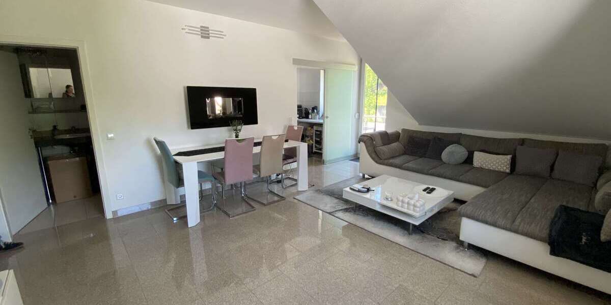 Etagenwohnung Nürtingen - 3 Zimmer, 75 m&sup2;, 960&euro; | Angebot:27273432