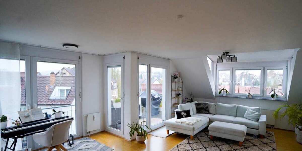 Etagenwohnung Stuttgart-Feuerbach Feuerbach - 3 Zimmer, 123 m&sup2;, 1.660&euro; | Angebot:27084567