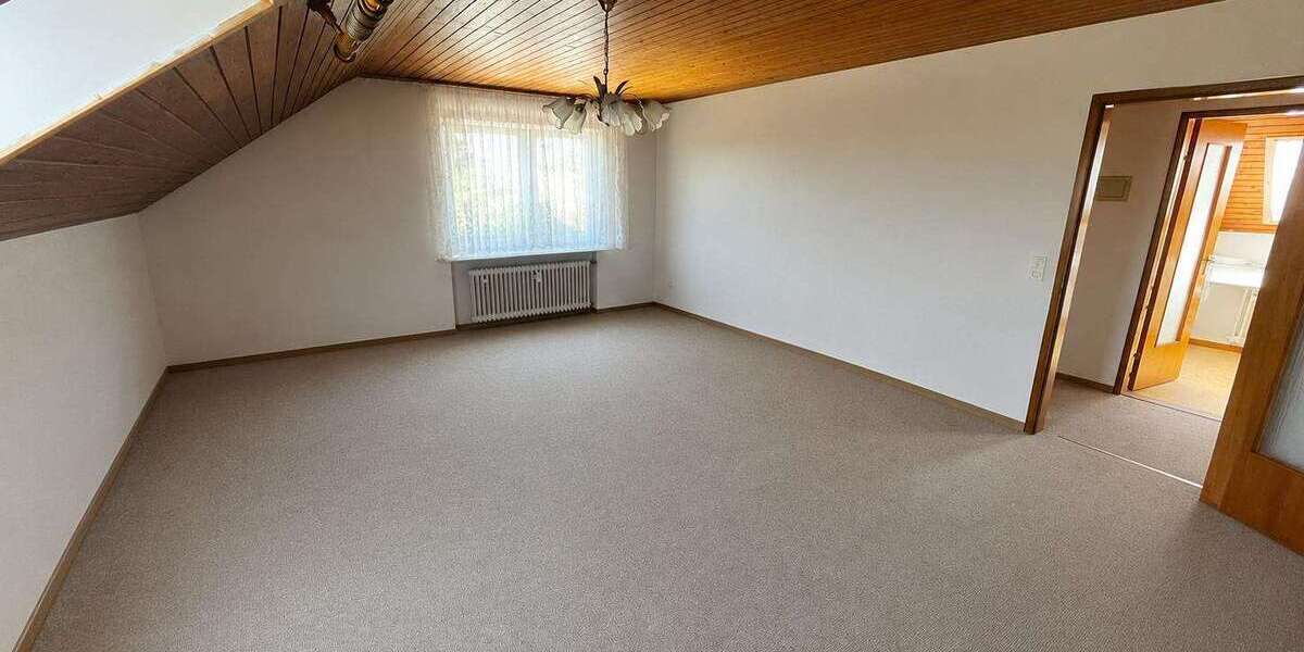 Etagenwohnung Murrhardt - 3 Zimmer, 67 m&sup2;, 800&euro; | Angebot:27128562