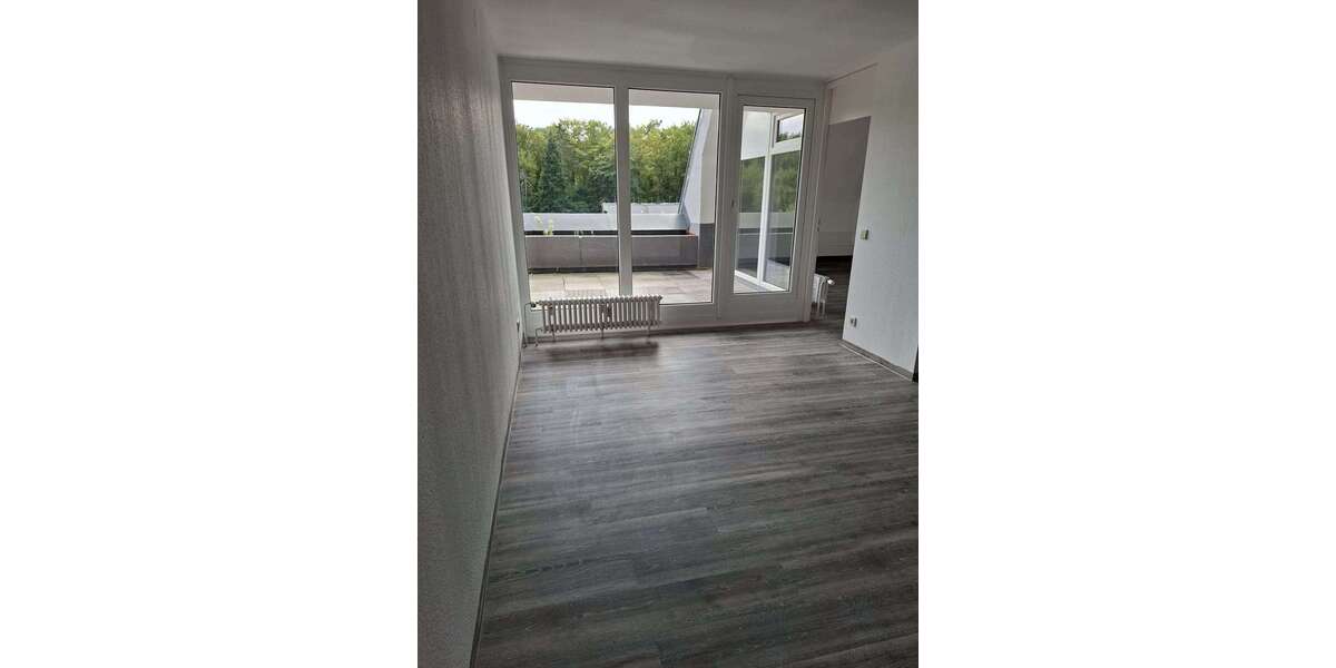 Etagenwohnung Stuttgart Mühlhausen - 4 Zimmer, 95 m&sup2;, 1.087&euro; | Angebot:27217795