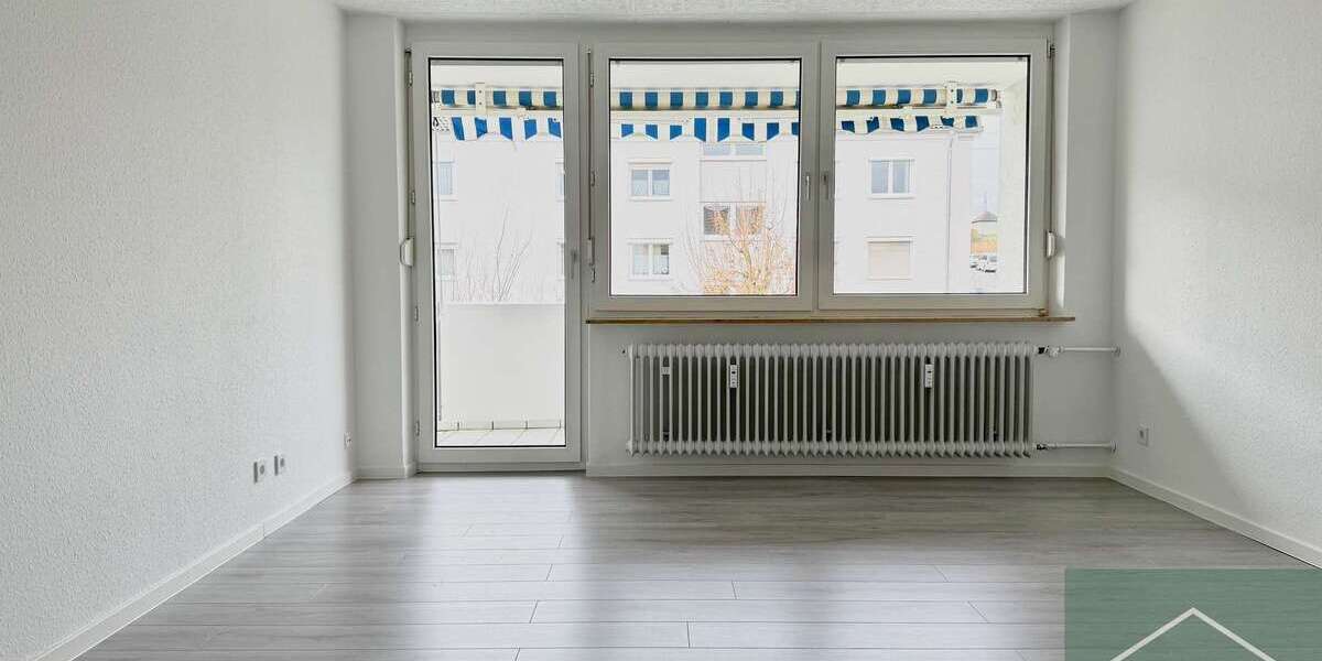 Etagenwohnung Leonberg - 3 Zimmer, 85 m&sup2;, 990&euro; | Angebot:27281774